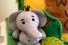 safari-cake-elephant-scaled